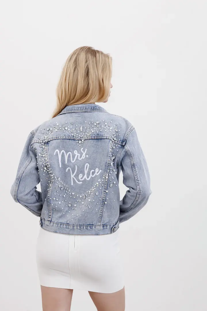 Win a FREE custom Heirloom bridal denim jacket - Oct 22 Webinar.